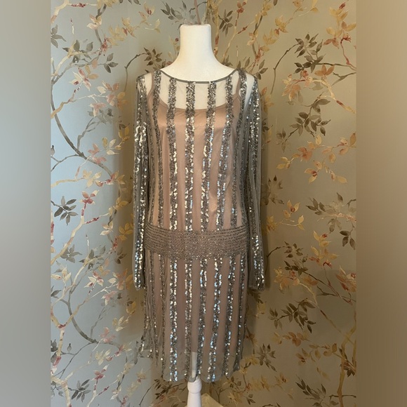 Aidan Mattox Beaded and Sequin Embellished Dress Size 10 - Picture 1 of 16
